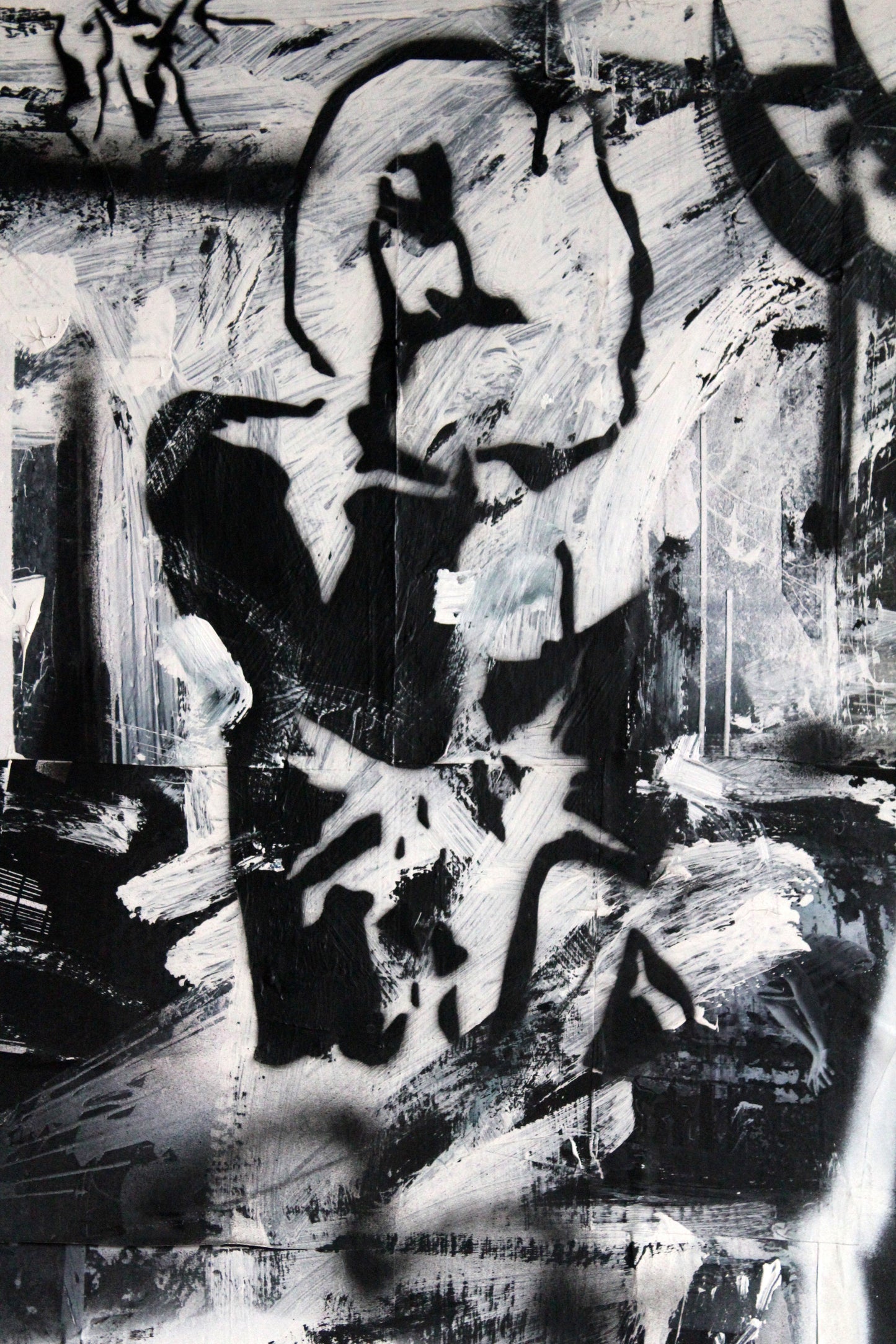 Black and White : 43" x 58" - 110 x 148 cm